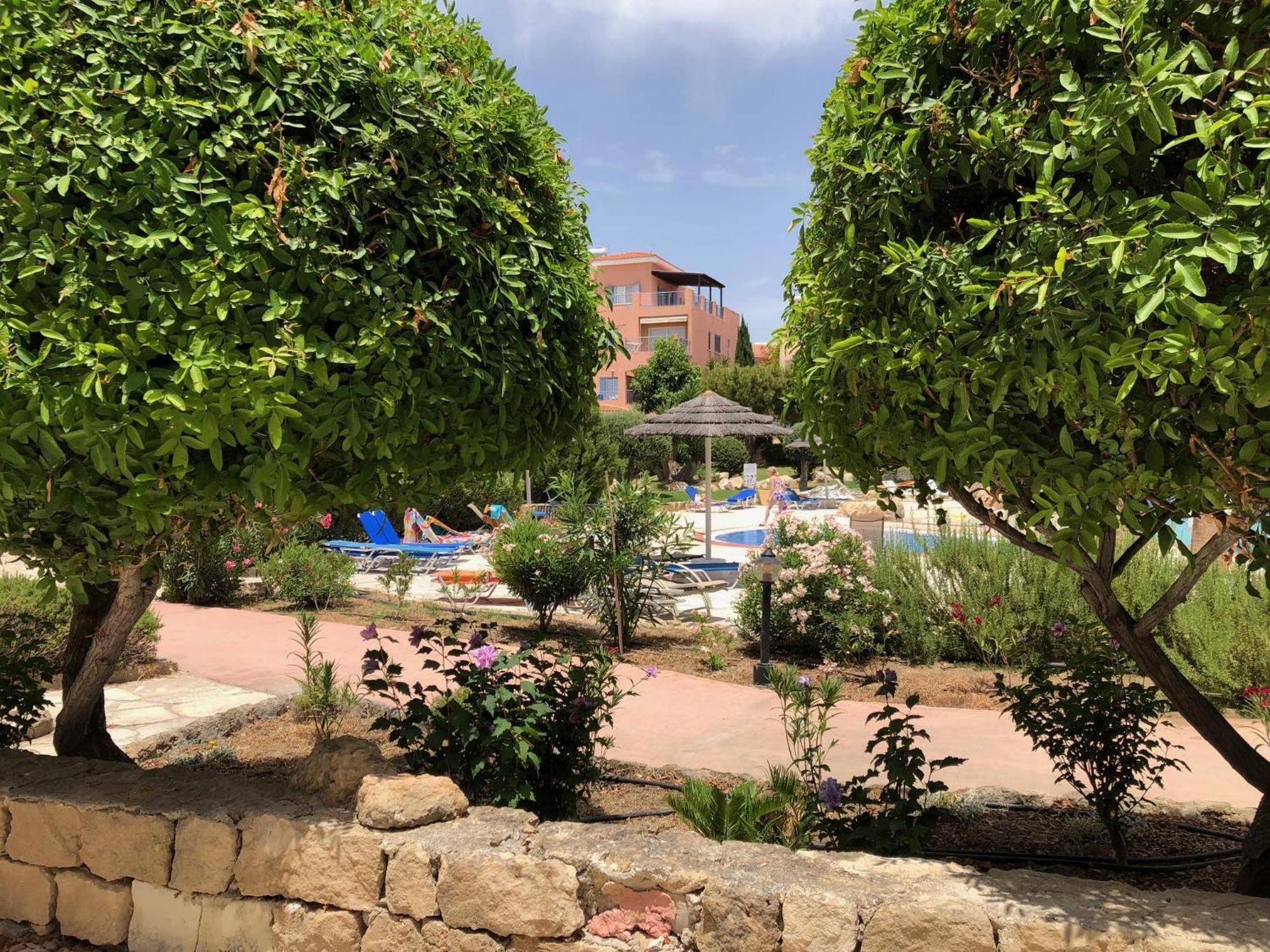 Paphos Stylish 1 Bedroom Apartment In Limnaria Gardens מראה חיצוני תמונה