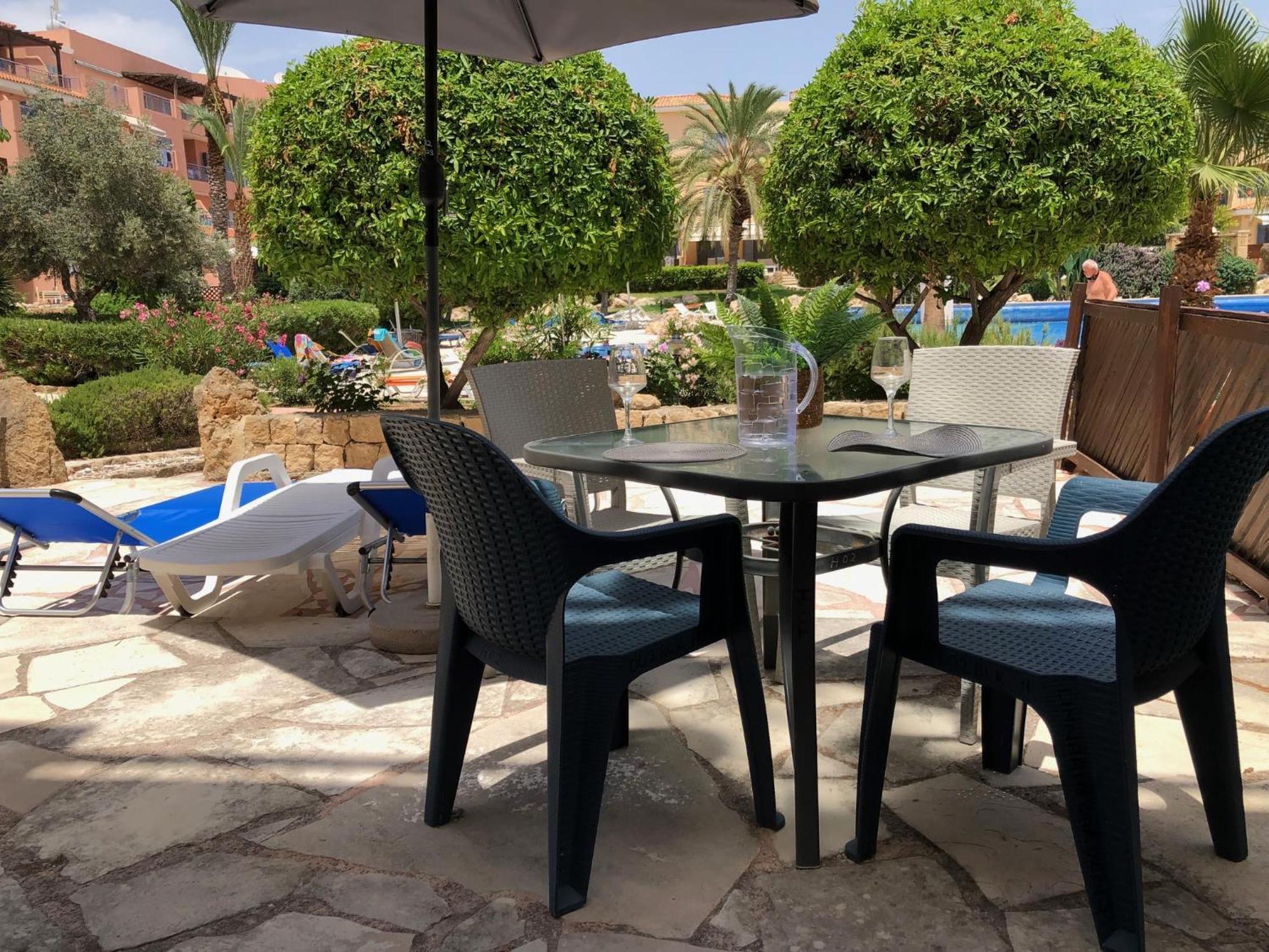 Paphos Stylish 1 Bedroom Apartment In Limnaria Gardens מראה חיצוני תמונה