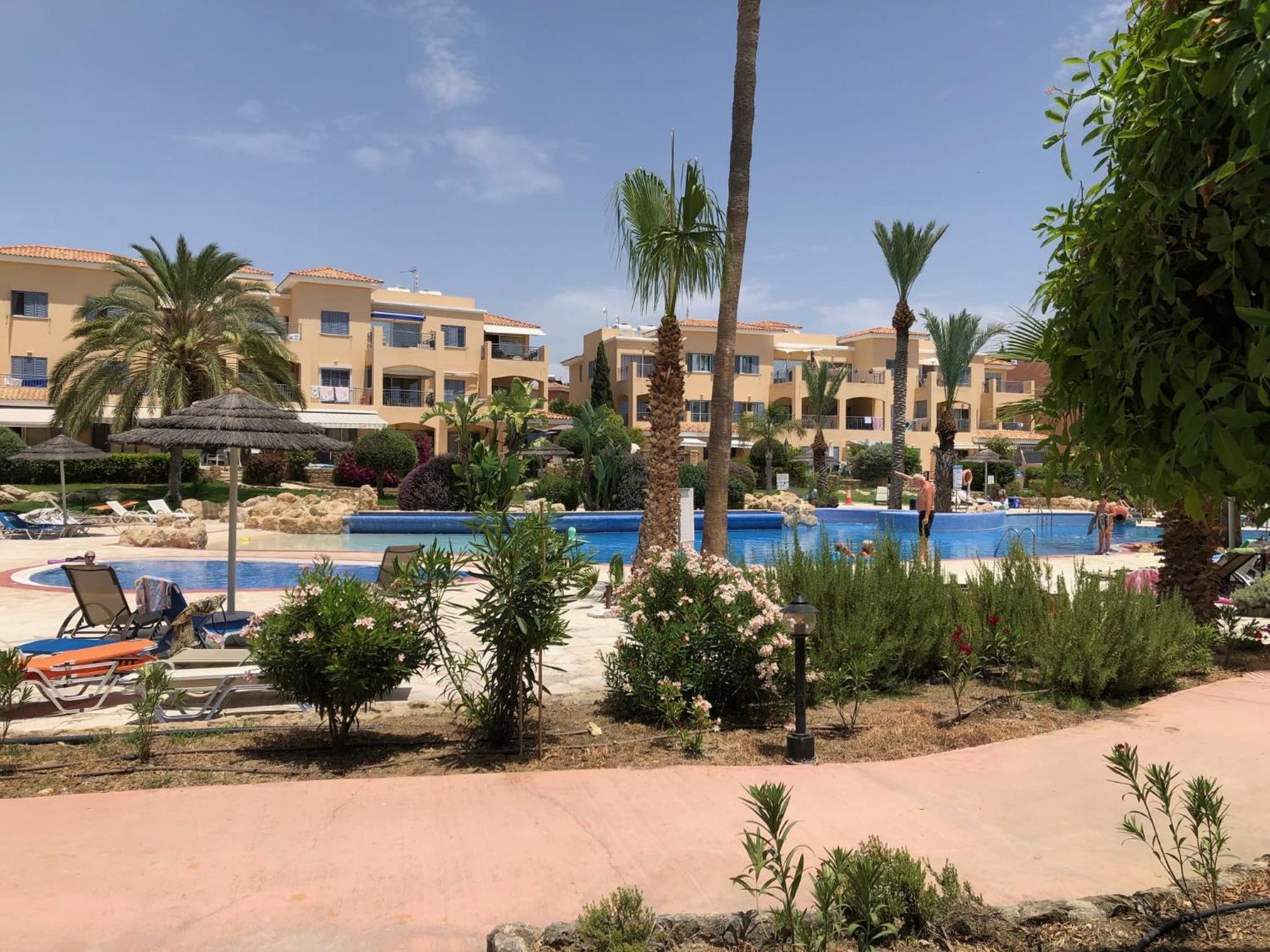Paphos Stylish 1 Bedroom Apartment In Limnaria Gardens מראה חיצוני תמונה