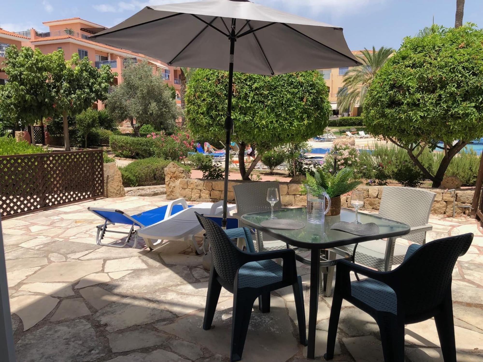 Paphos Stylish 1 Bedroom Apartment In Limnaria Gardens מראה חיצוני תמונה